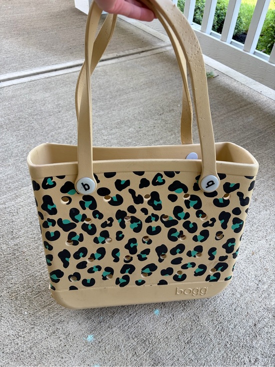 BOGG BAG Handbags - BOGG BAG Beige Leopard-Print Tote with Teal Accents